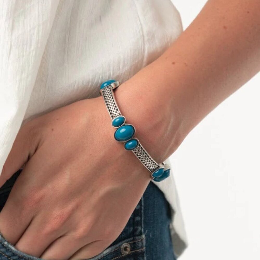 Paparazzi Jewelry - Instant Zen - Blue Bracelet - Vintage